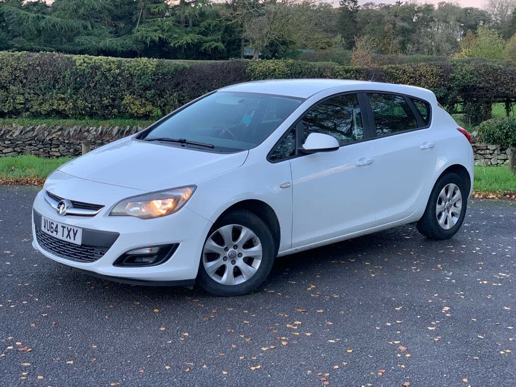 2014 Vauxhall Astra 1.6CDTi Design ecoFLEX (111ps) Hatchback