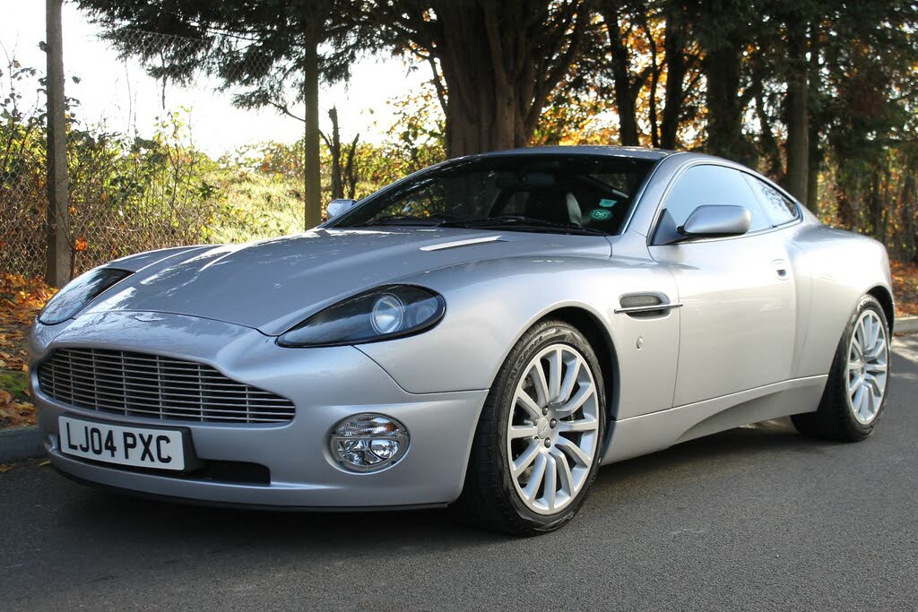 2004 Aston Martin Vanquish 5.9
