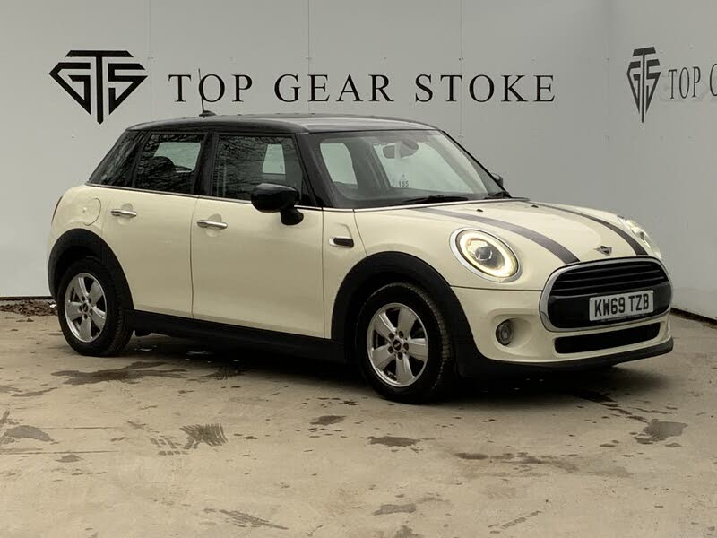 2020 MINI Mini 1.5 Cooper Classic Hatchback 5d Auto