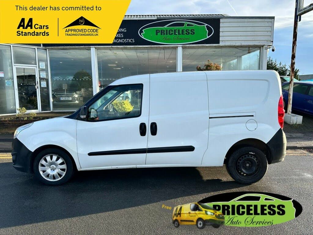 2016 Vauxhall Combo 1.6TD 2300 (105PS)(EU6) L2H1 5 Seats Crew