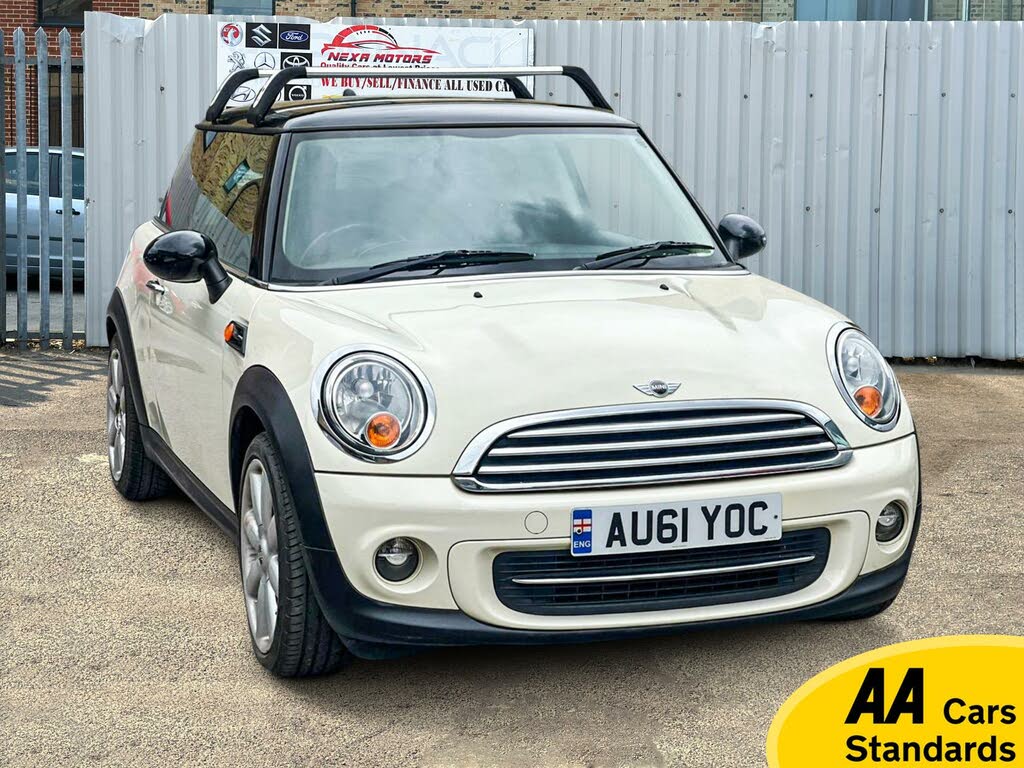 2011 MINI Mini 1.6 Cooper (122bhp) Hatchback 3d