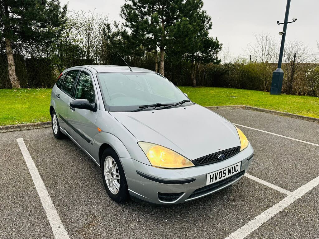 2005 Ford Focus 1.8 LX 16v Hatchback 5d 1796cc