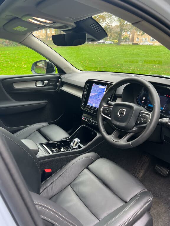 2024 Volvo XC40 2.0 B3 Ultimate