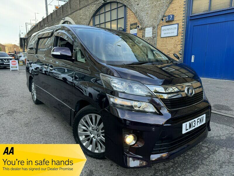 2013 Toyota Vellfire