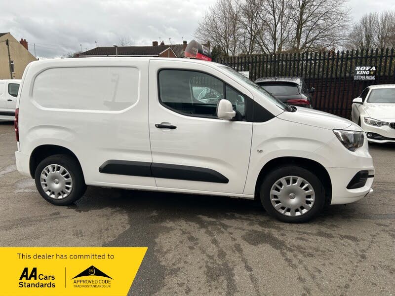 2021 Vauxhall Combo 1.5CDTi Sportive 2300 (100PS)(EU6dT) L1H1 Panel