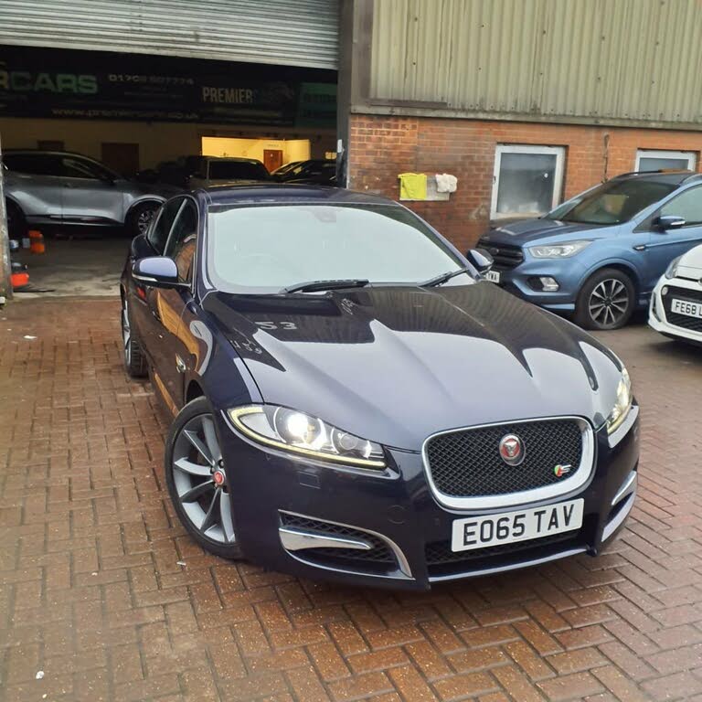 2015 Jaguar XF 2.2TD R-Sport (200ps) Saloon 4d