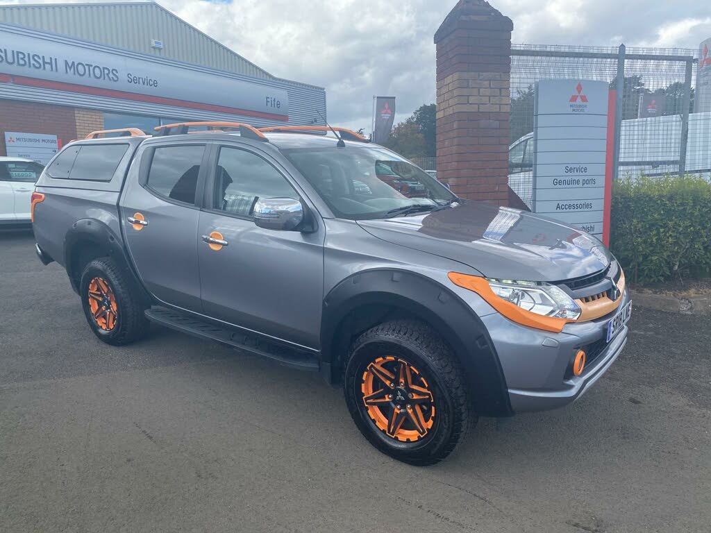 2018 Mitsubishi L200 2.4DI-D Barbarian SPV II auto
