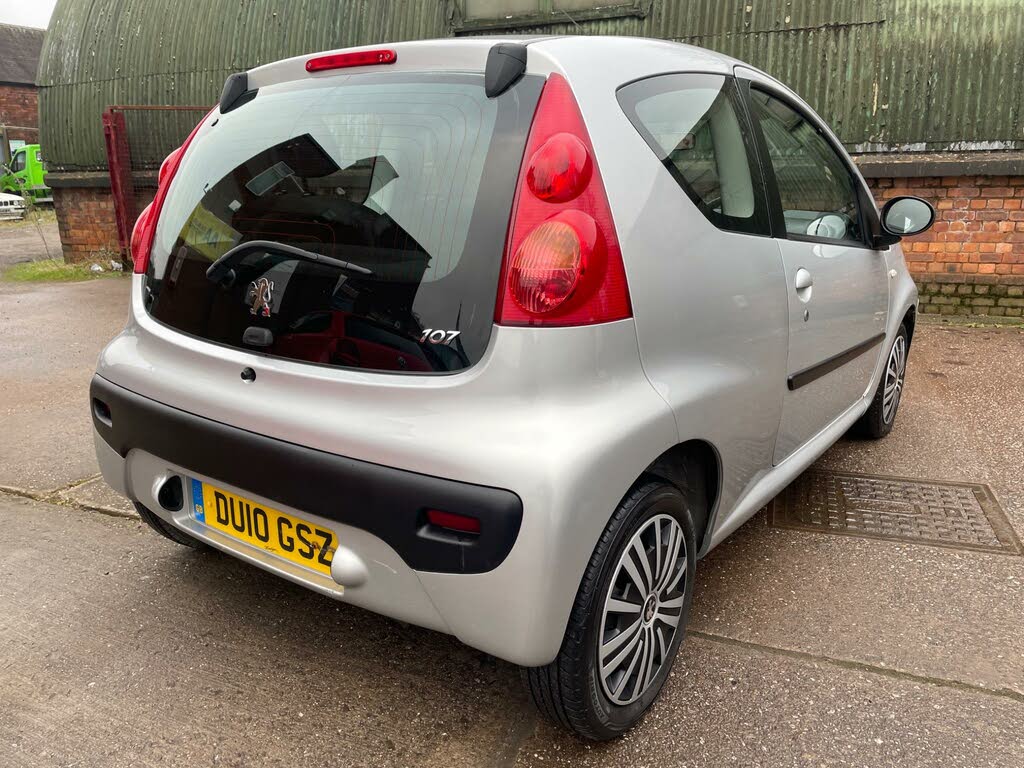 2010 Peugeot 107 1.0 Urban 3d 2-Tronic