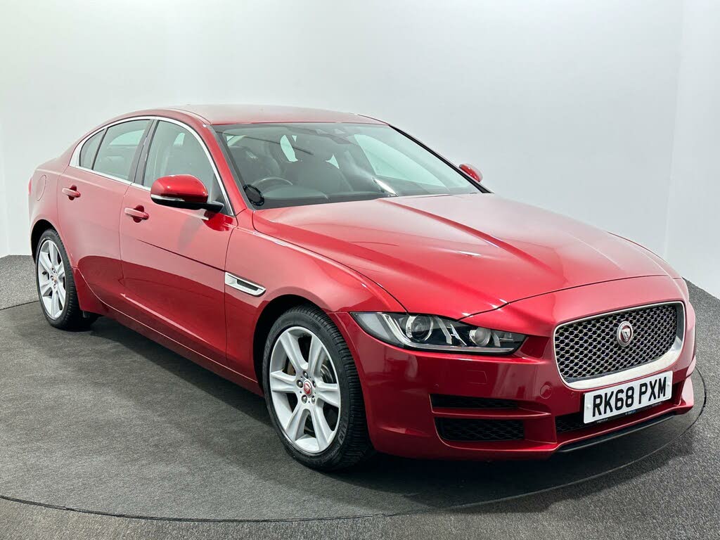 2018 Jaguar XE 2.0i Portfolio (200ps) 1997cc