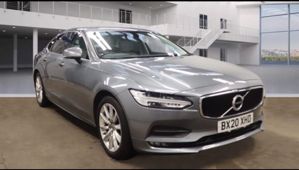2020 Volvo S90 2.0TD D4 Momentum Plus
