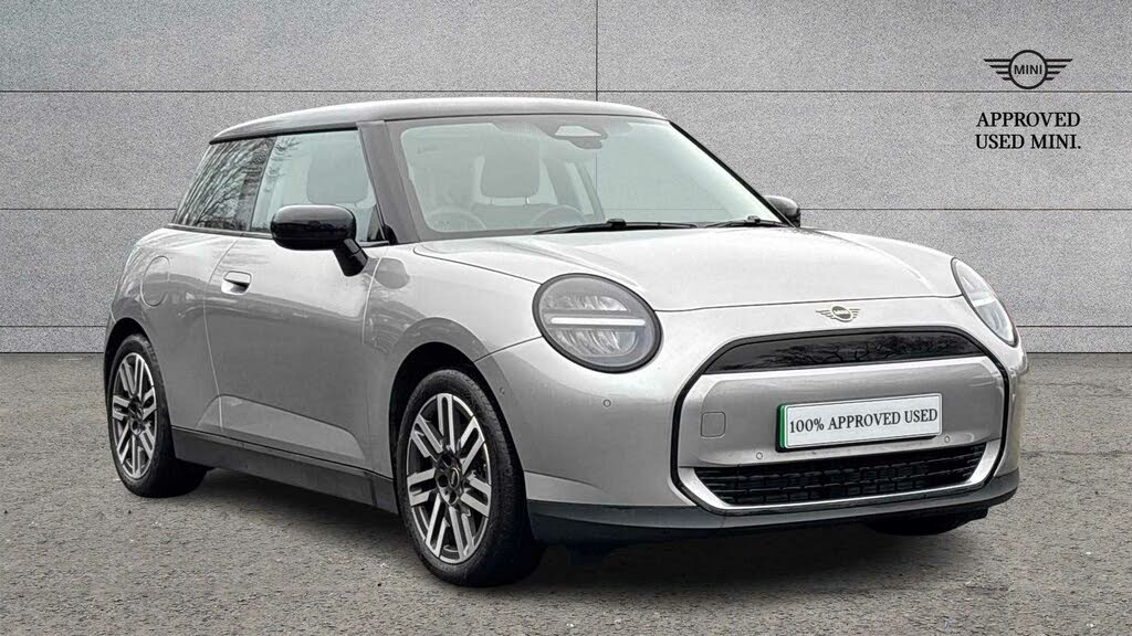 2024 MINI Mini E Cooper E Classic