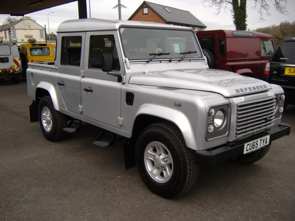 2015 Land Rover 110 Defender 2.2TD County 2.2I Crewcab Pickup