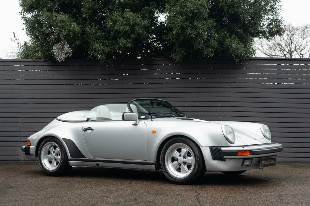 1989 Porsche 911 3.2 Carrera Speedster