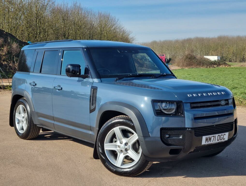 2022 Land Rover 110 Defender 3.0 D250 Hard Top SE 110 2996cc