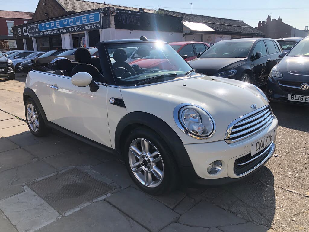 2011 MINI Mini 1.6 Cooper (122bhp) Convertible 2d