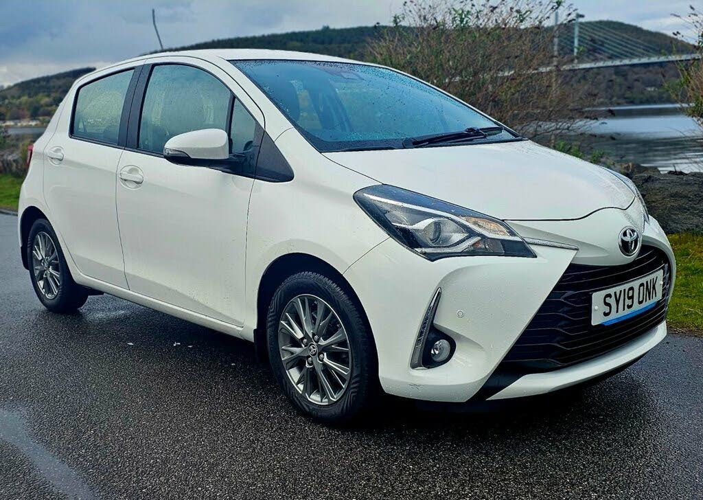 2019 Toyota Yaris 1.5 VVT-i Icon (111bhp) 1496cc