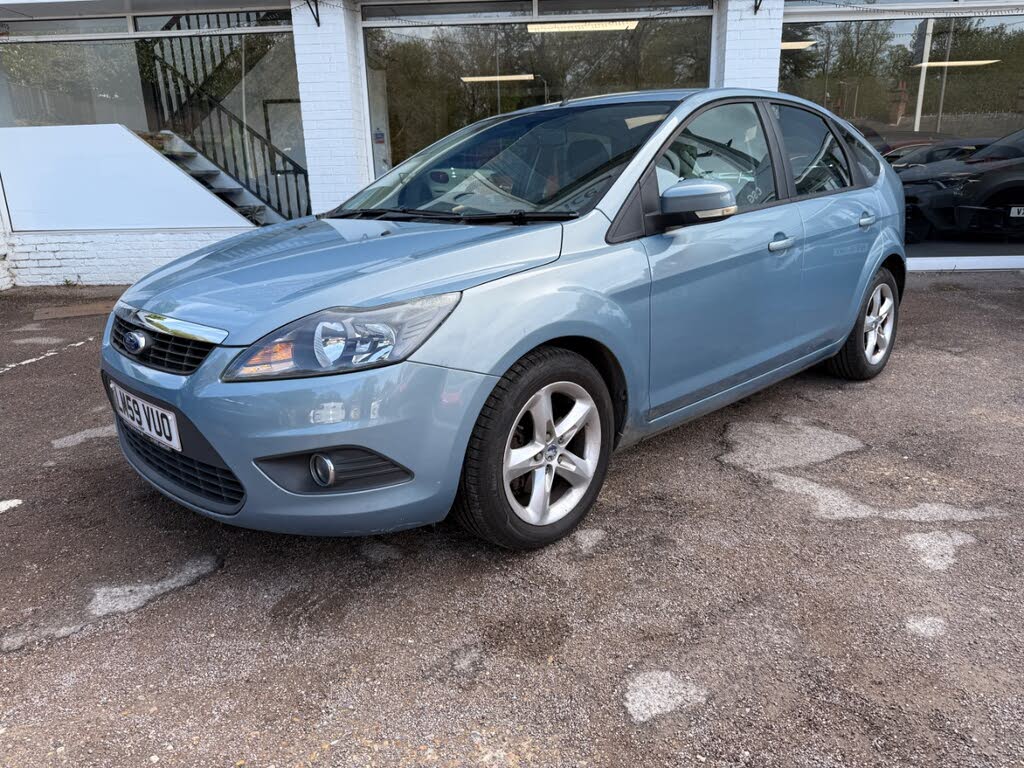2009 Ford Focus 1.6 Zetec Hatchback 5d auto