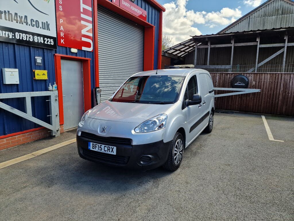 2015 Peugeot Partner 1.6TD SE L1 (92) 850 ATV Panel