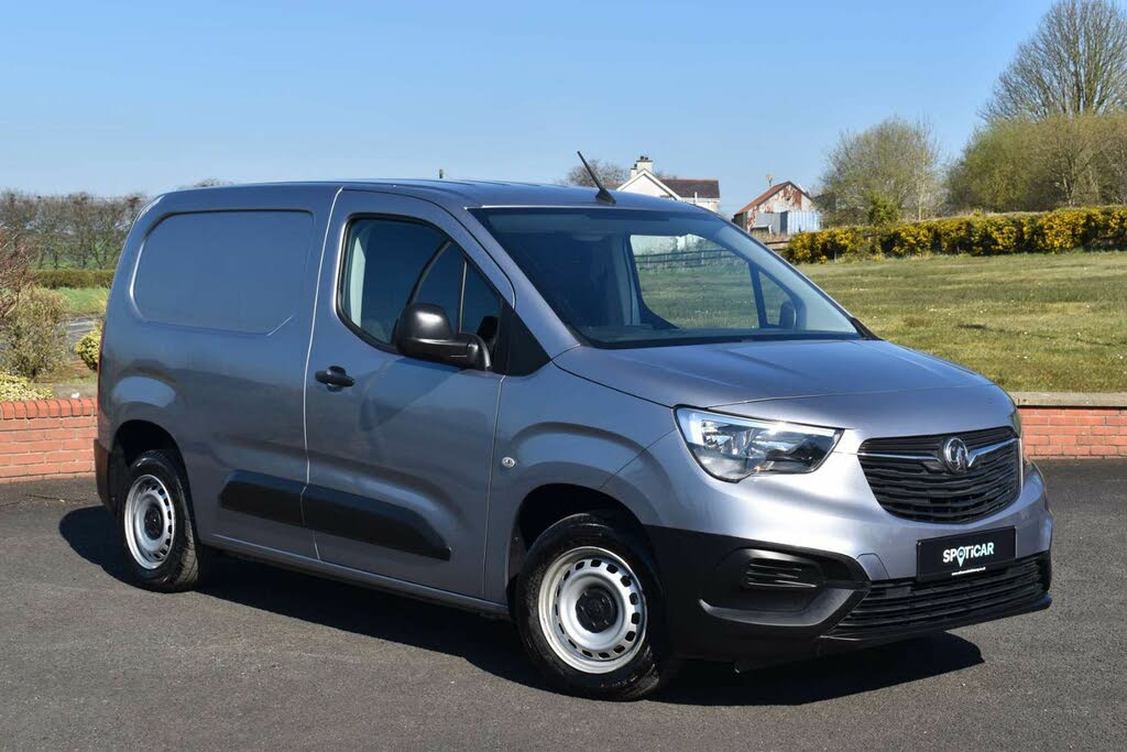2022 Vauxhall Combo 1.5CDTi Dynamic 2000 (100PS)(Eu6d)