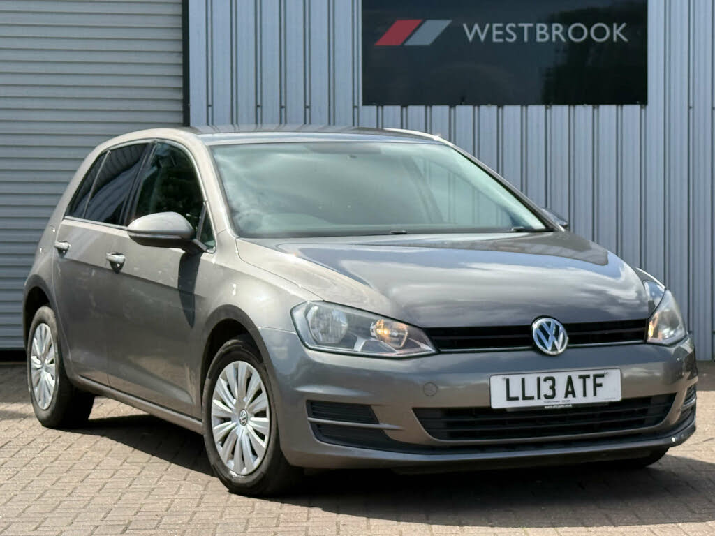 2013 Volkswagen Golf 1.6TDI S (s/s) Hatchback 5d