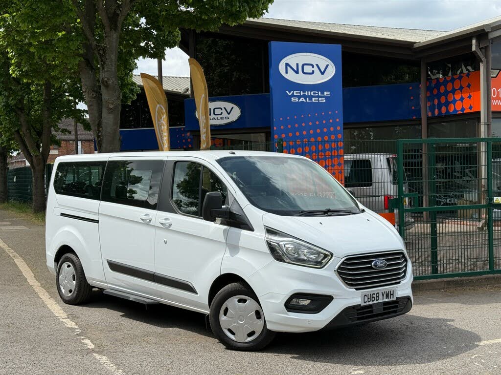 2018 Ford Tourneo Custom 2.0TDCi 320 L2 Shuttle Bus (130ps)