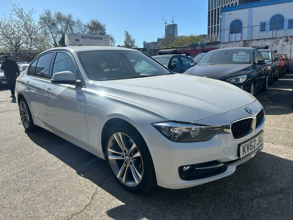 2012 BMW 3 Series 2.0TD 318d Sport (143bhp) (s/s) Saloon 4d