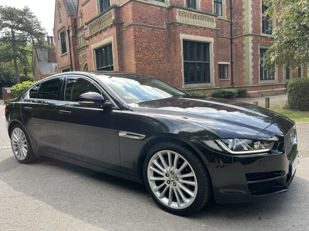 2017 Jaguar XE 2.0d Portfolio (180ps) (AWD) 1999cc Auto