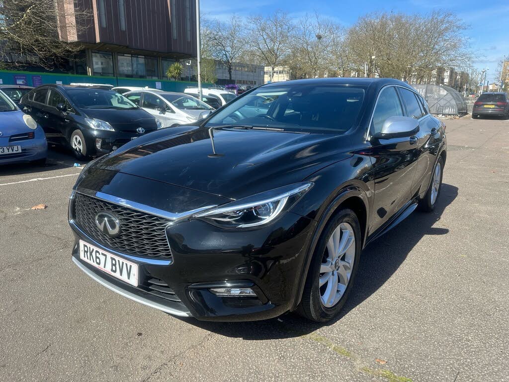 2017 Infiniti Q30 1.5d Business Executive