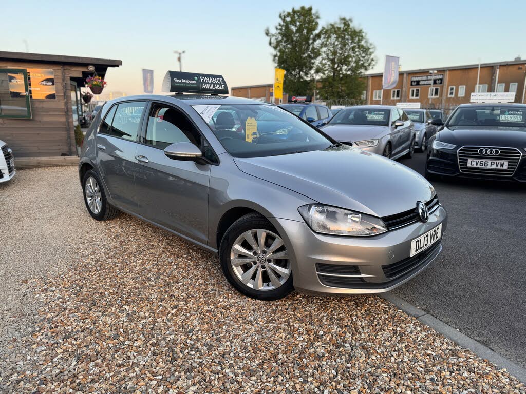 2013 Volkswagen Golf 1.6TDI SE (s/s) Hatchback 5d