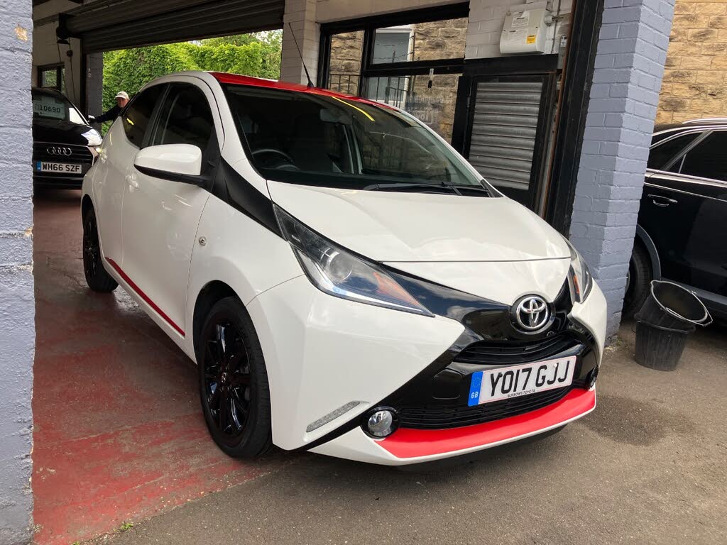 2017 Toyota AYGO 1.0 VVT-i x-press (71bhp)