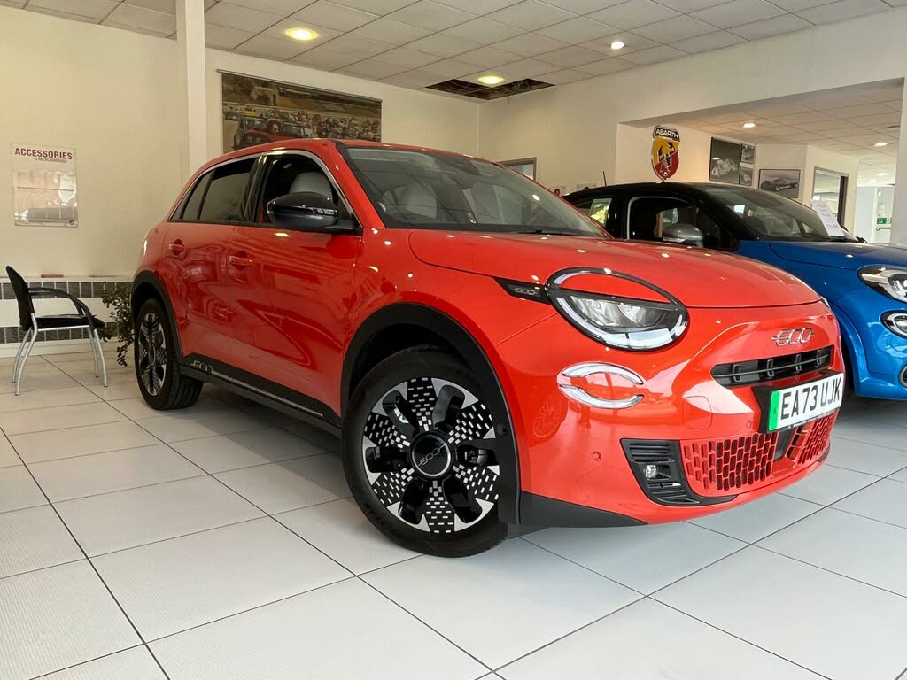 2024 Fiat 600e E La Prima