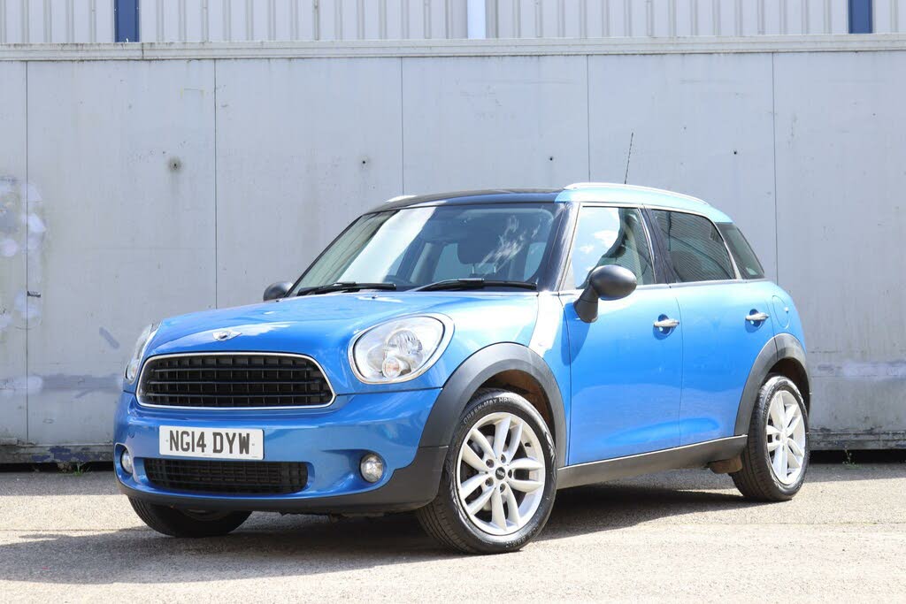 2014 MINI Mini Countryman 1.6TD One D (Pepper)