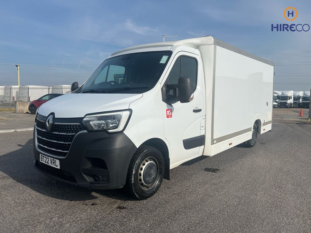 2022 Renault Master