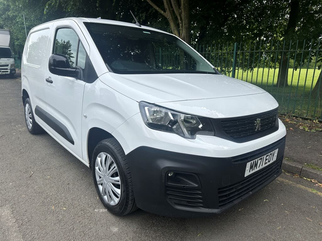 2022 Peugeot Partner 1.5 BlueHDi 1000 Professional Premium (100PS)(Eu6d)