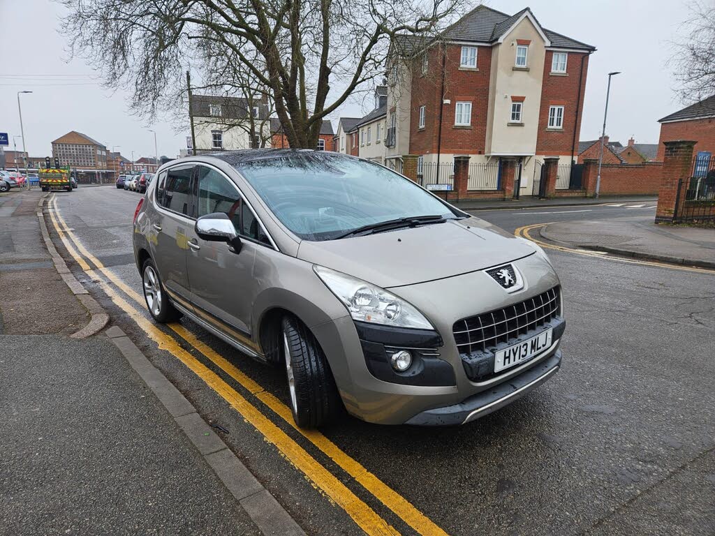 2013 Peugeot 3008 Crossover 1.6e-HDi Allure