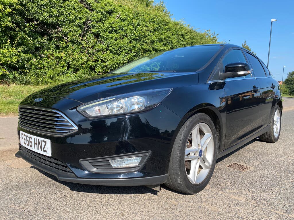2016 Ford Focus 1.0T Zetec (125ps) Hatchback