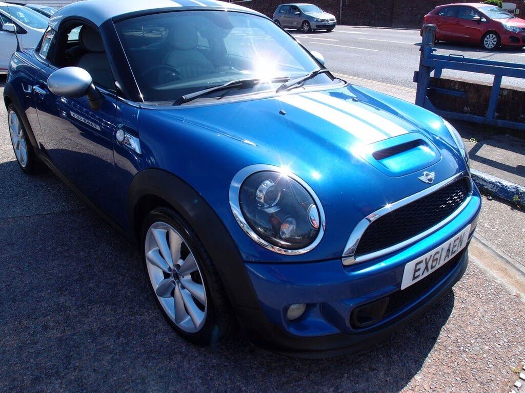 2011 MINI Mini 1.6 Cooper S (Avenue) Coupe 3d