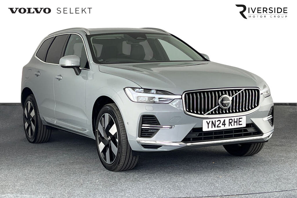 2024 Volvo XC60 2.0 T8 Ultimate (Dark