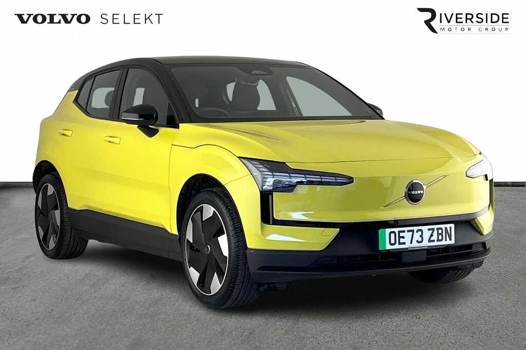 2024 Volvo EX30 E Single Motor Plus Extended Range