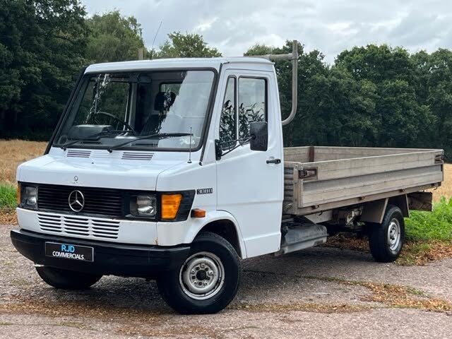 1993 Mercedes-Benz T1 2.3D 308D LWB (3500kg)