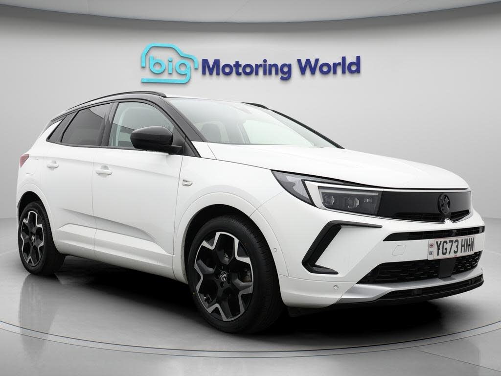 2023 Vauxhall Grandland 1.2 Ultimate (130ps)