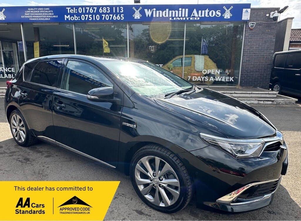 2018 Toyota Auris 1.8 VVT-i HSD Excel (Pan Roof) Hatchback