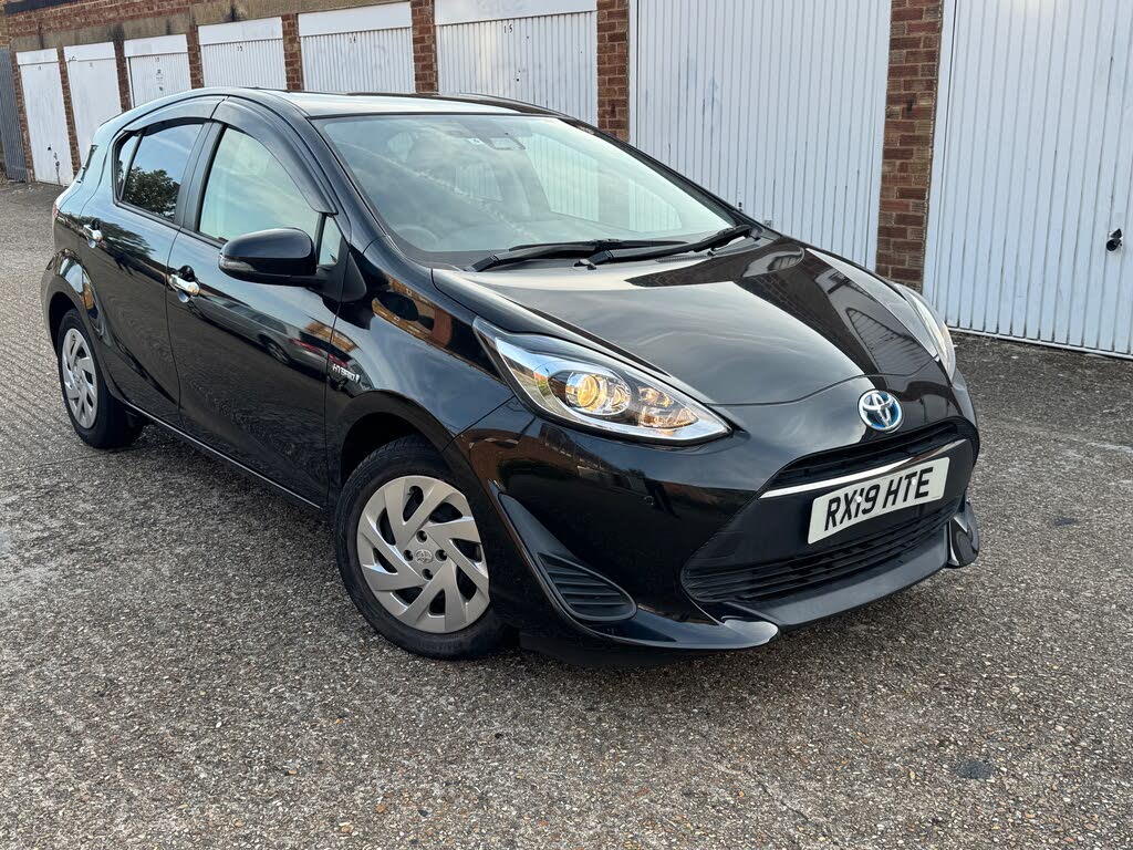 2019 Toyota Aqua 1.5 Hybrid