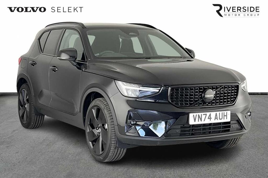 2024 Volvo XC40 2.0 B4 Plus Black Edition