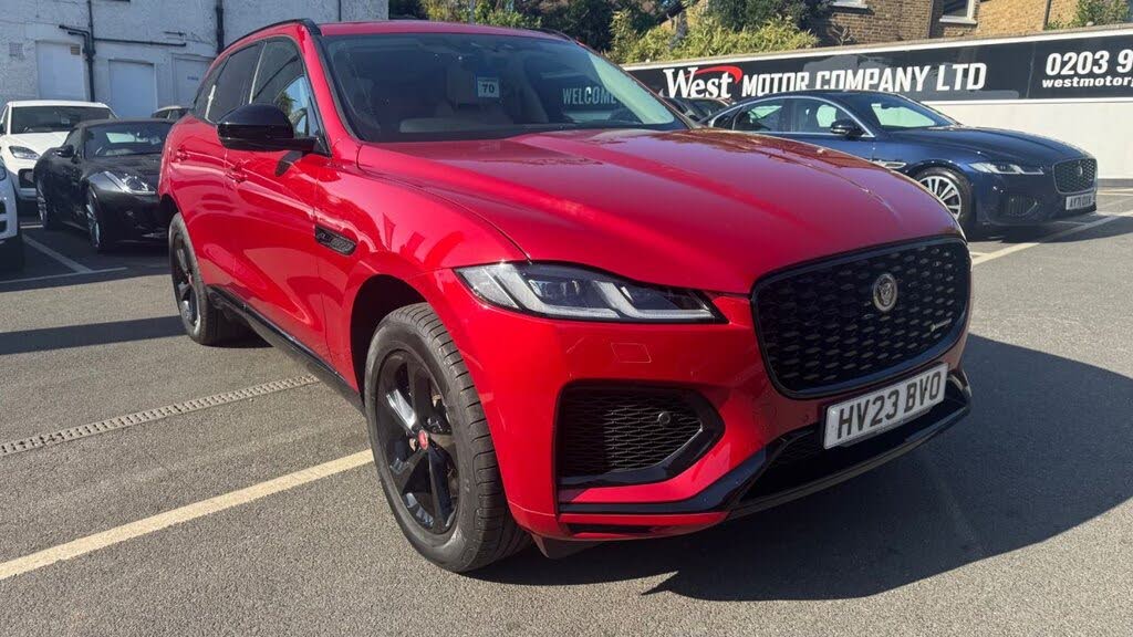 2023 Jaguar F-PACE 2.0 P250 R-Dynamic Black