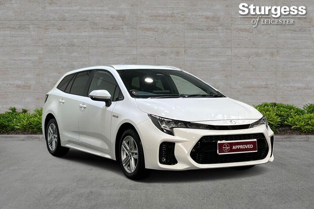 2023 Suzuki Swace 1.8 Motion