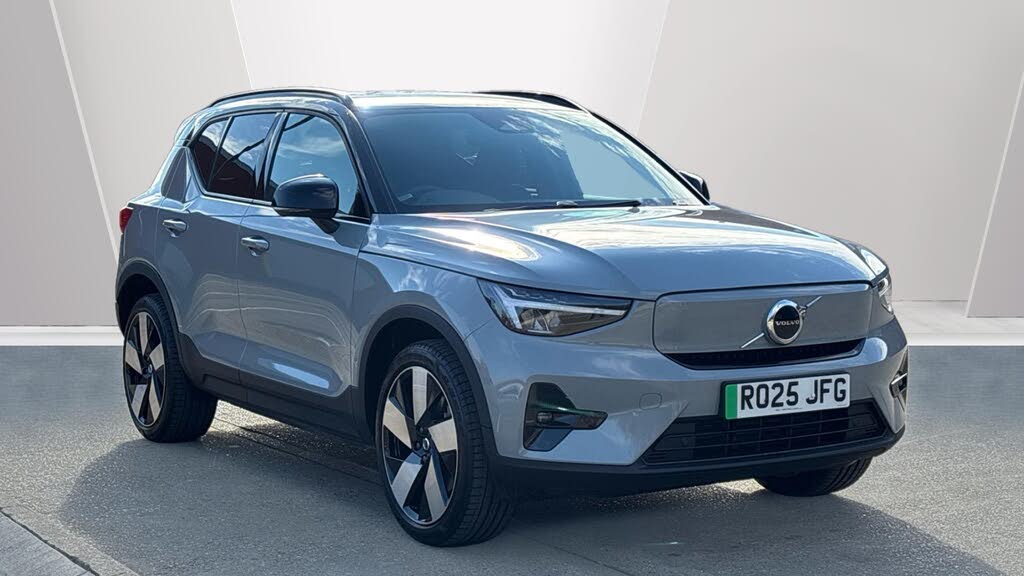 2025 Volvo EX40 E Plus (248bhp) Extended Range