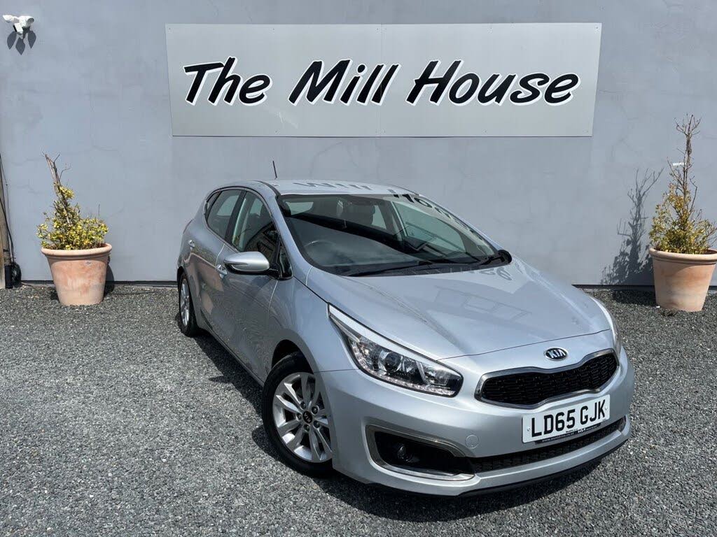 2015 Kia ceed 1.6 GDi 2