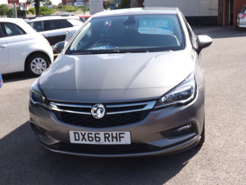 2016 Vauxhall Astra 1.4i 16v Turbo Elite Nav (150ps) Hatchback
