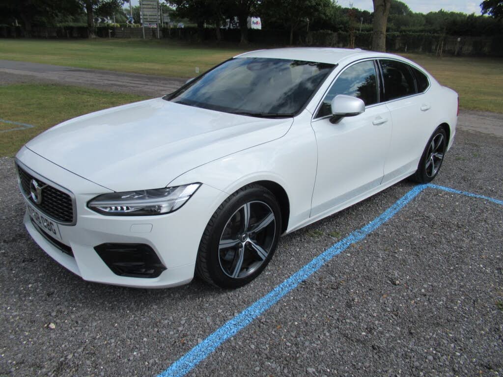 2019 Volvo S90 2.0 T4 R-Design